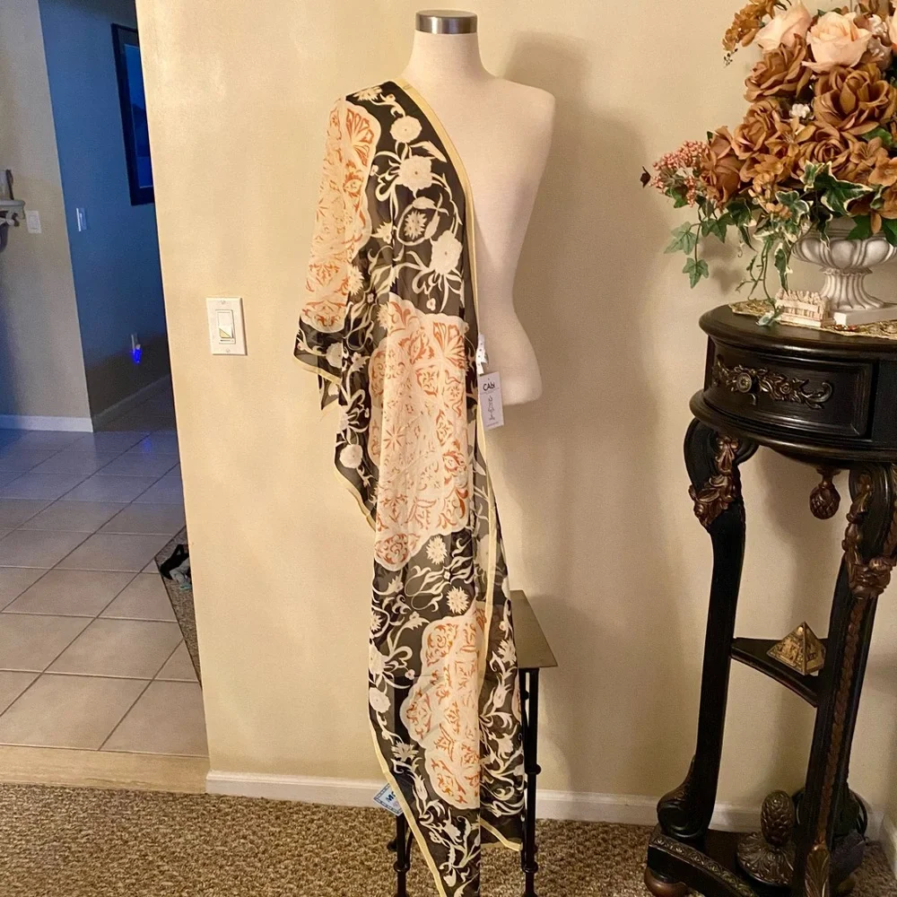 Bundle of 2 Long Scarf Shawl buttoned - Picture 2 of 11